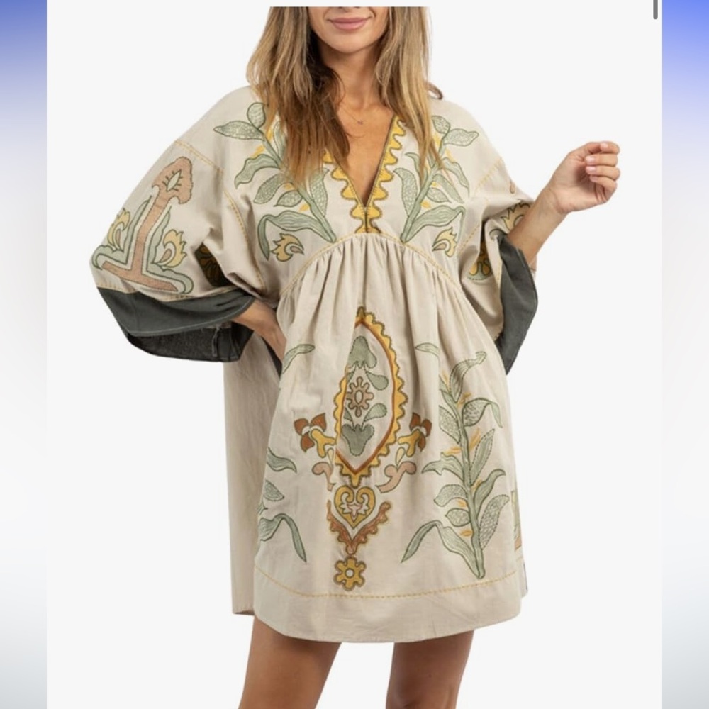 Sunday Up Babydoll Tunic w Floral Embroidery Boho Dress